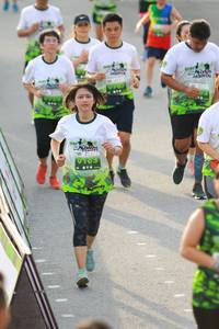 BIB: 
                            <button type="button" onclick="openModal(3540421)" class="btn btn-primary btn-sm float-right btn-popup" data-toggle="modal" data-target=".modal-high-quality">
                        <i class="fas fa-shopping-cart"></i> Add to Cart
                    </button>
                                            <button type="button" onclick="isThisMe(3540421, true)" class="btn btn-success btn-sm float-right btn-popup btn-isme hidden" data-toggle="tooltip" data-placement="bottom" title="นี่คือรูปของคุณใช่ไหม คลิกที่นี่เพื่อเอาเข้าอัลบั้ม">
                        <i class="fas fa-plus"></i> Add to album
                    </button>
                    <button type="button" onclick="isThisMe(3540421, false)" class="btn btn-warning btn-sm float-right btn-popup btn-isnotme hidden">
                        <i class="fas fa-ban"></i> Remove from album
                    </button>